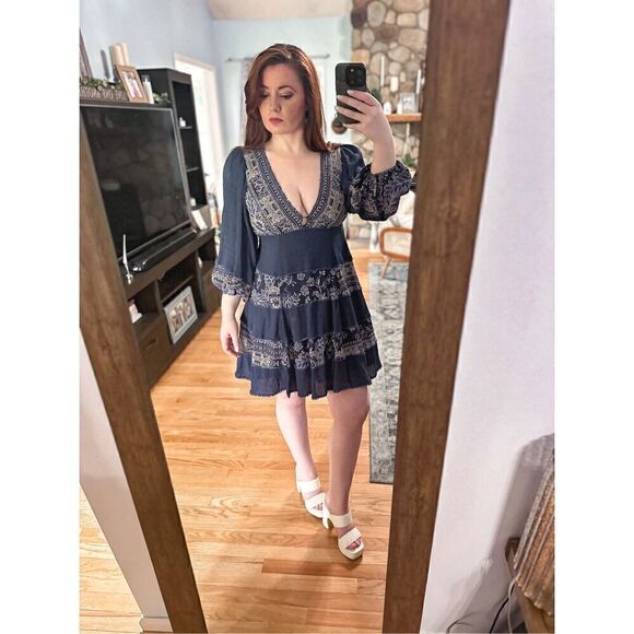 FreeāPeopleāPeasantāDress - Picture 2 of 9